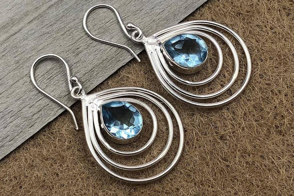 https://lovextop.com/top-rated-handmade-earrings-in-california-a-celebration-of-craftsmanship/