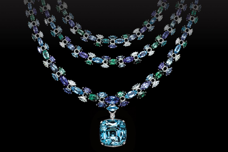 https://lovextop.com/luxury-gemstone-necklaces-in-westlake-village/